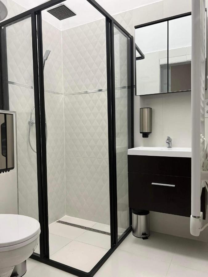 Kinizsi Udvar Apartmanhaz Balatonboglár Extérieur photo