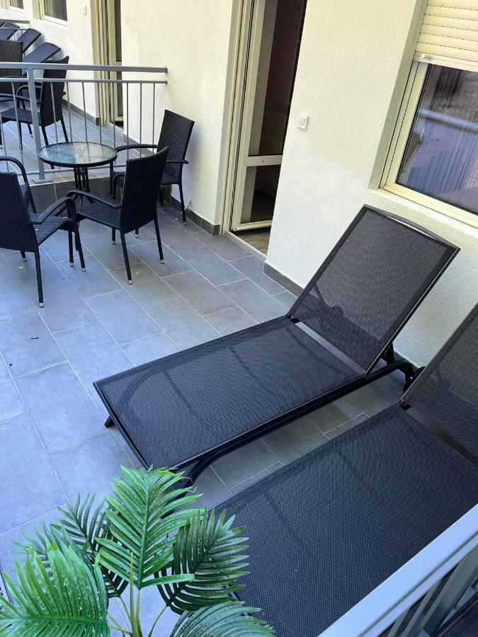 Kinizsi Udvar Apartmanhaz Balatonboglár Extérieur photo