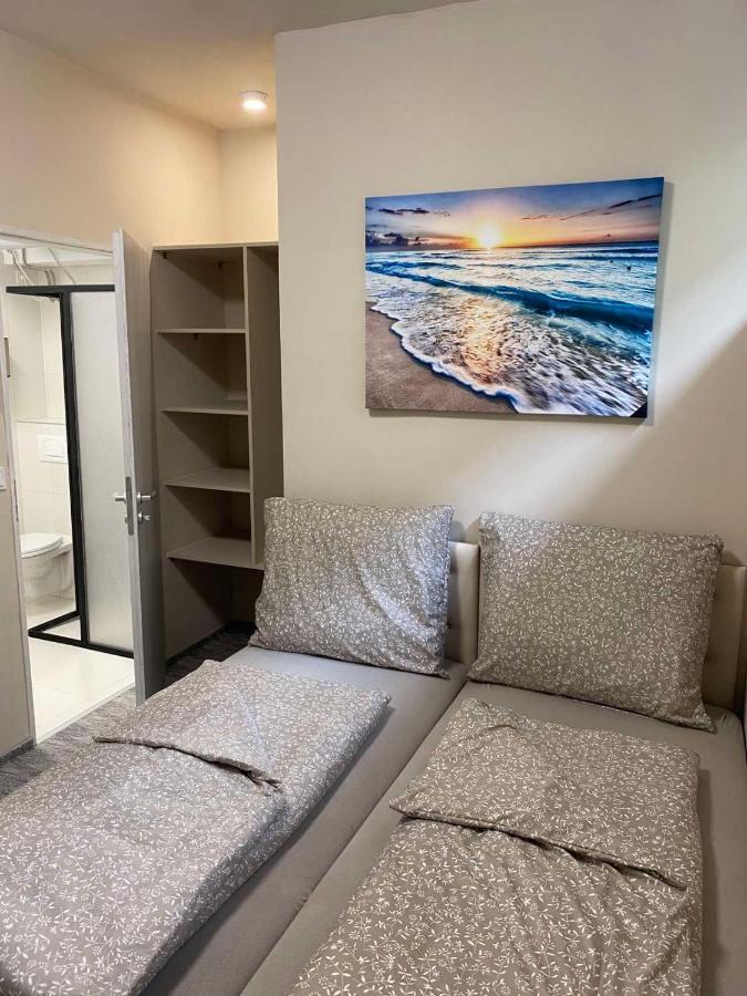 Kinizsi Udvar Apartmanhaz Balatonboglár Extérieur photo