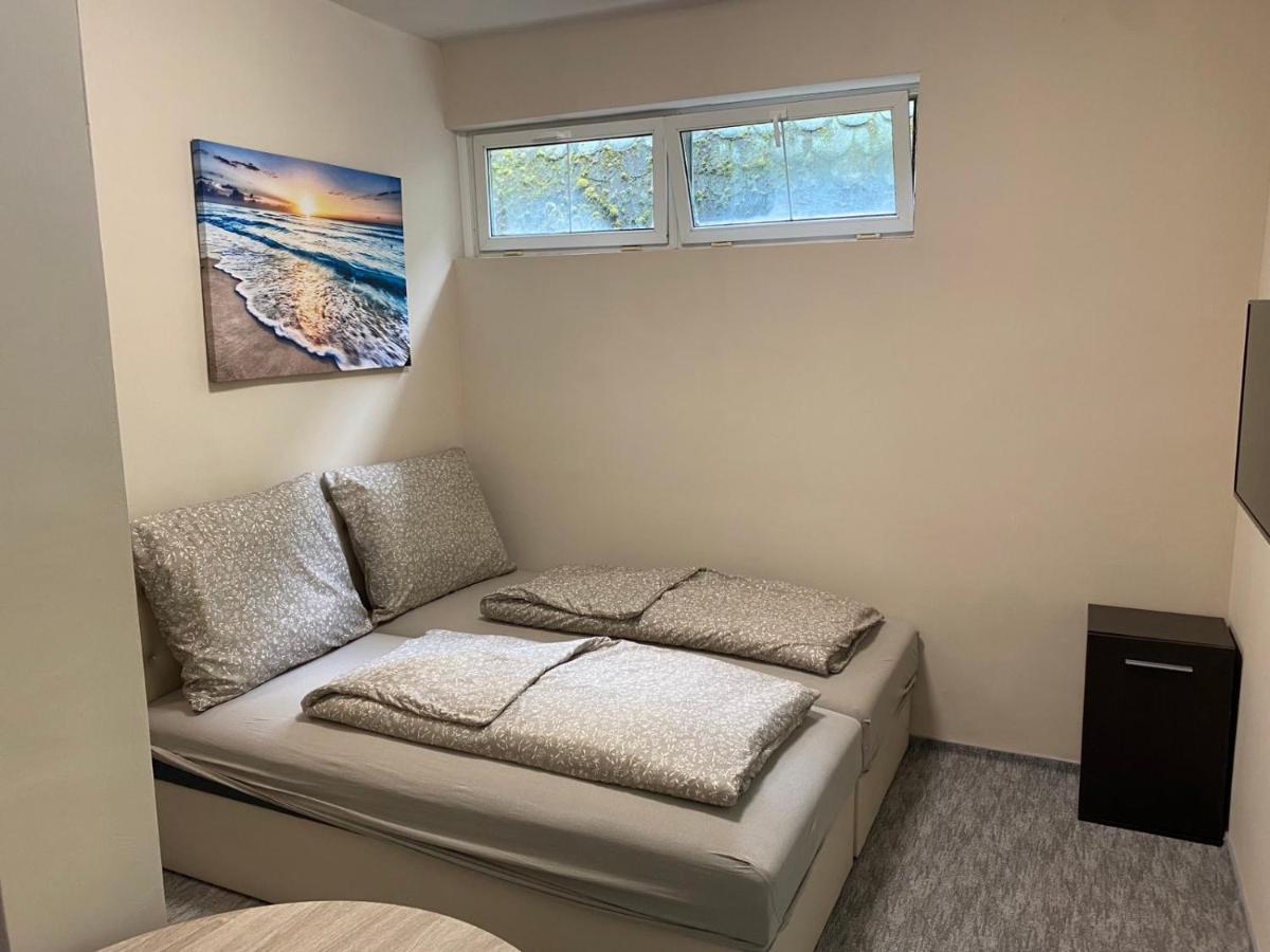 Kinizsi Udvar Apartmanhaz Balatonboglár Extérieur photo